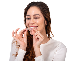 Achieving straighter teeth at home
