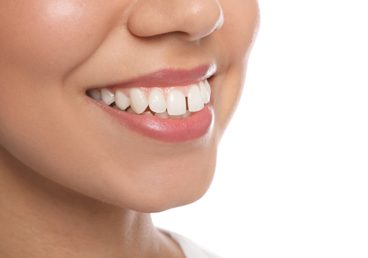 A young woman with a tooth gap relapse